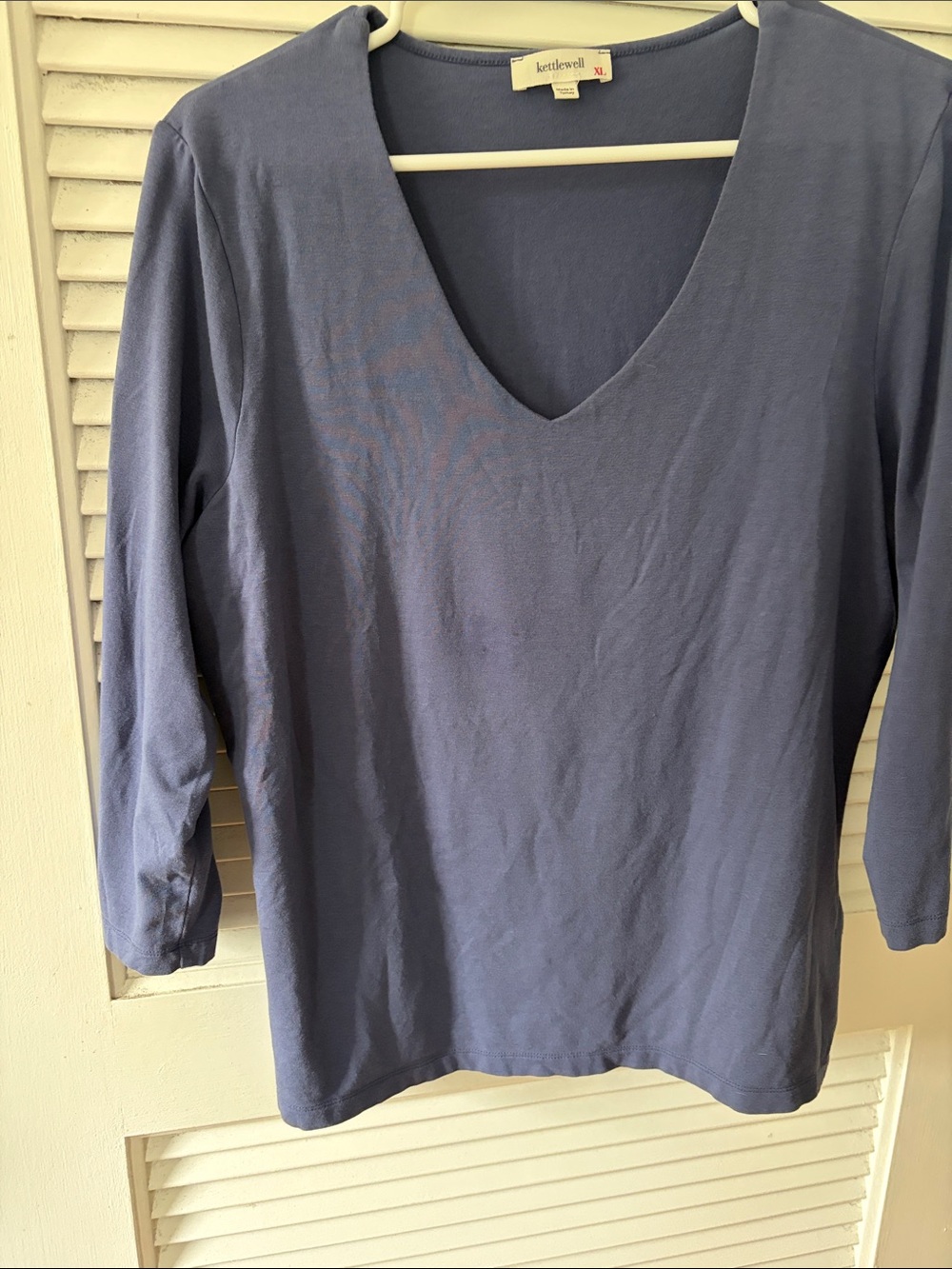 Kettlewell Women's V-Neck 3/4 Sleeve Top - Blue